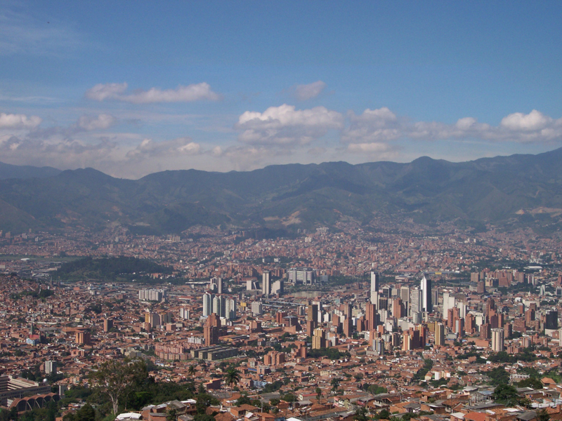 Panoramica_de_Medellin-Colombia