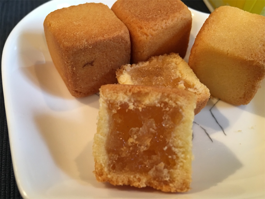 美味しいシウマイ 崎陽軒 のパイナップルケーキ Pine Cube 焼売弁当と一緒に食べたいスイーツ お菓子を巡る暮らしの雑記帖