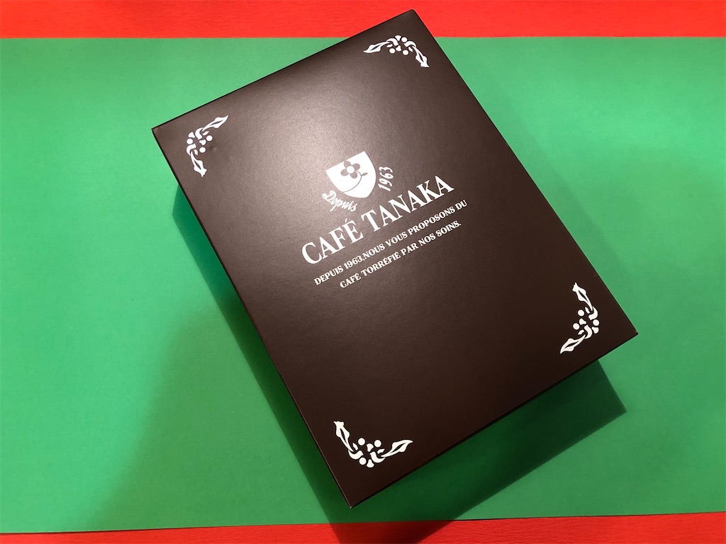 カフェタナカ』レガルドチヒロ ノエル缶を百貨店のサイトよりお