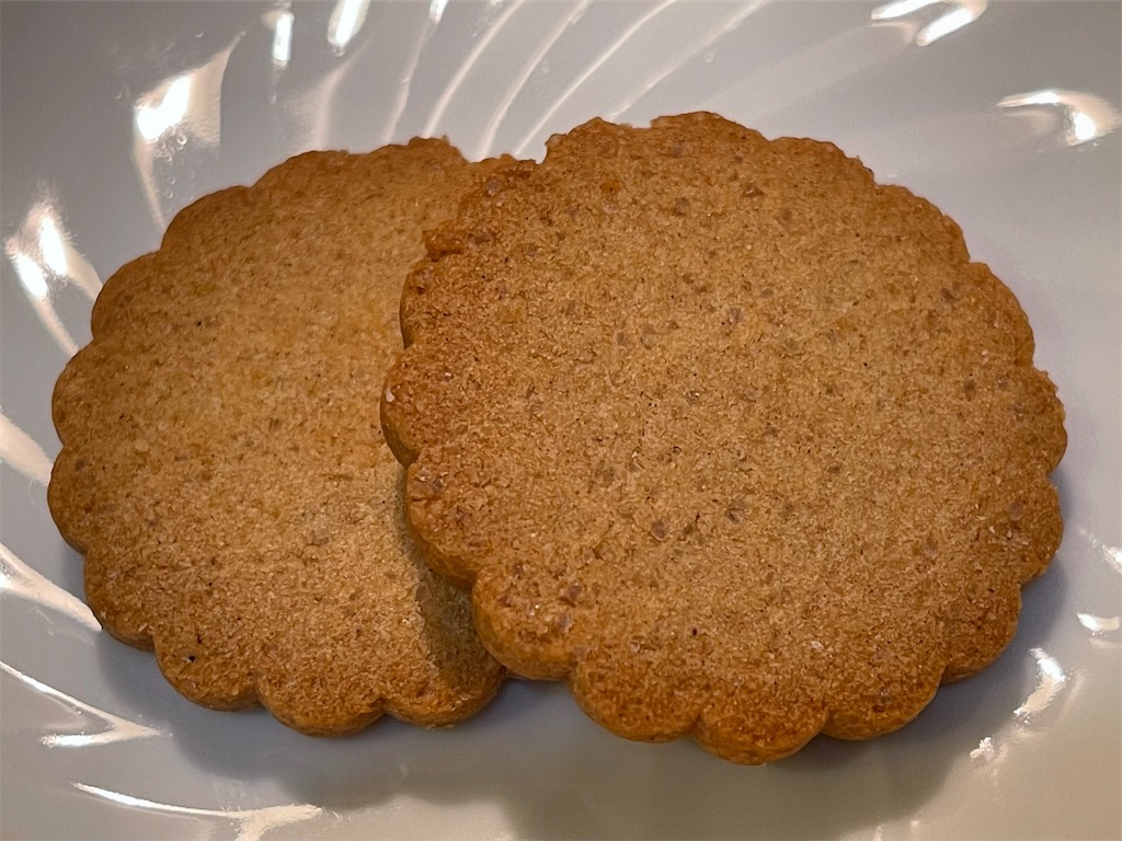 カフェタナカ ビジュー･ド･ビスキュイ プティノエル / プティプルミエ カフェタナカ』ノエル缶を今年も。ビジュー・ド・ビスキュイ