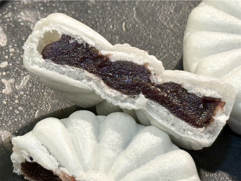 日本橋三越 洛趣展『とらや』京の菊•白。47年ぶりにお目見えしたレアな