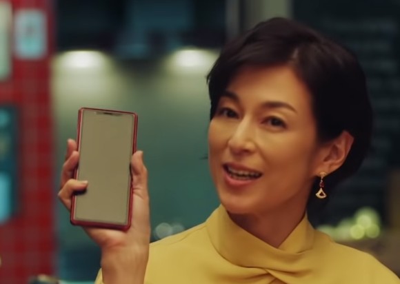 おとなの事情　スマホをのぞいたら