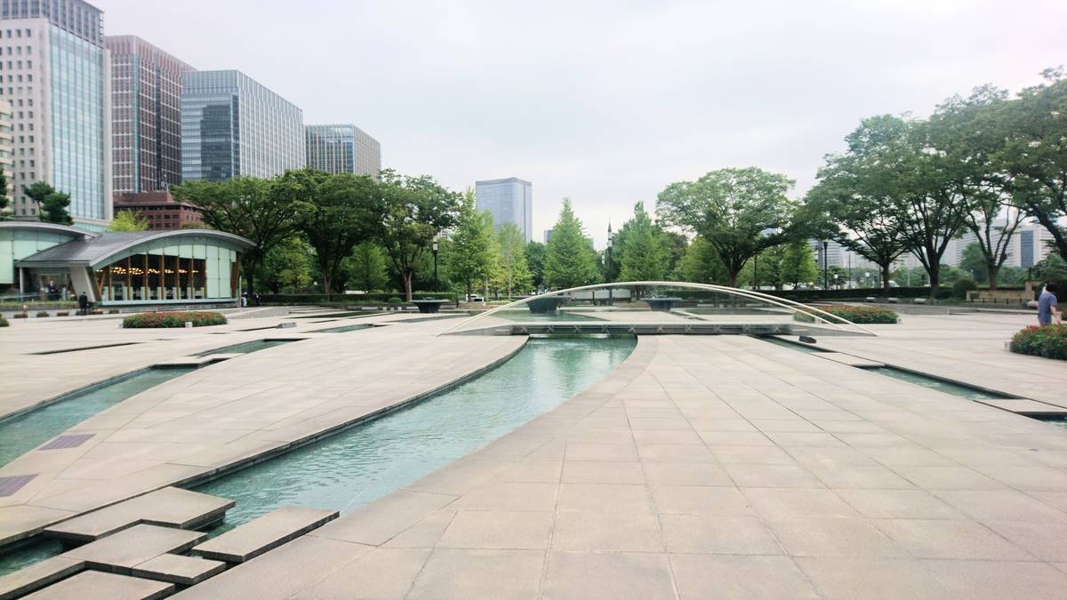 嬉しいビュッフェランチ 和田倉噴水公園レストラン りこたべ