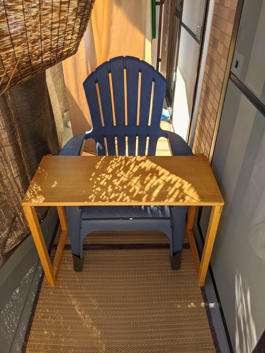 ベランダ用に作った机