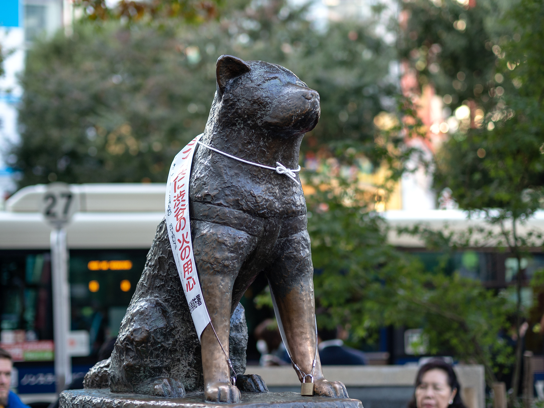 f:id:fridaynight:20191109151615j:plain