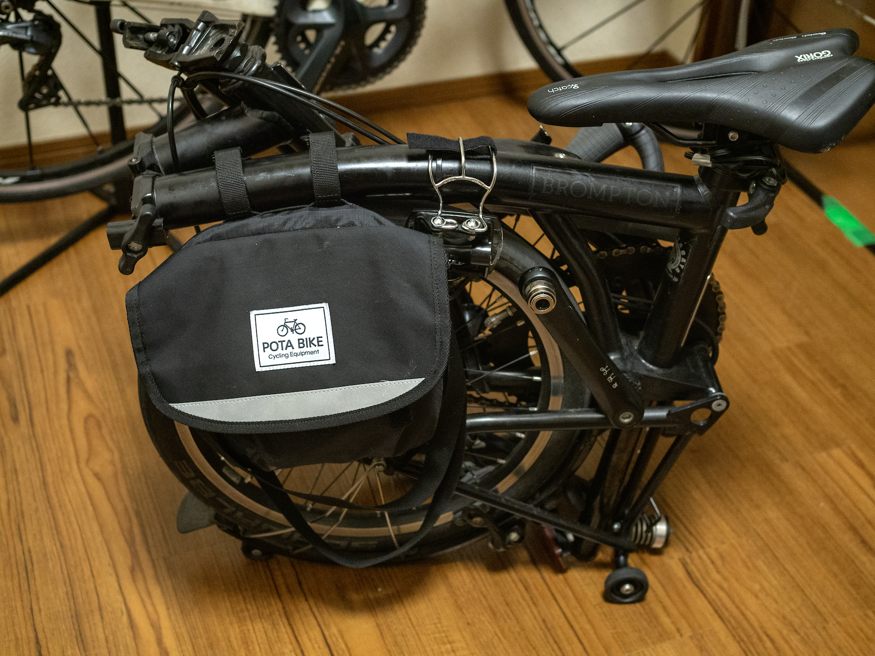 POTA BIKEのフロントバッグをブロンプトンにつけた - 豪鬼メモ