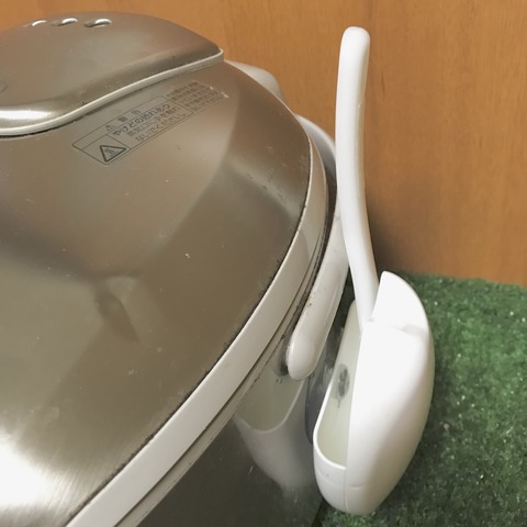 ダイソーしゃもじ入れ吸盤付き
