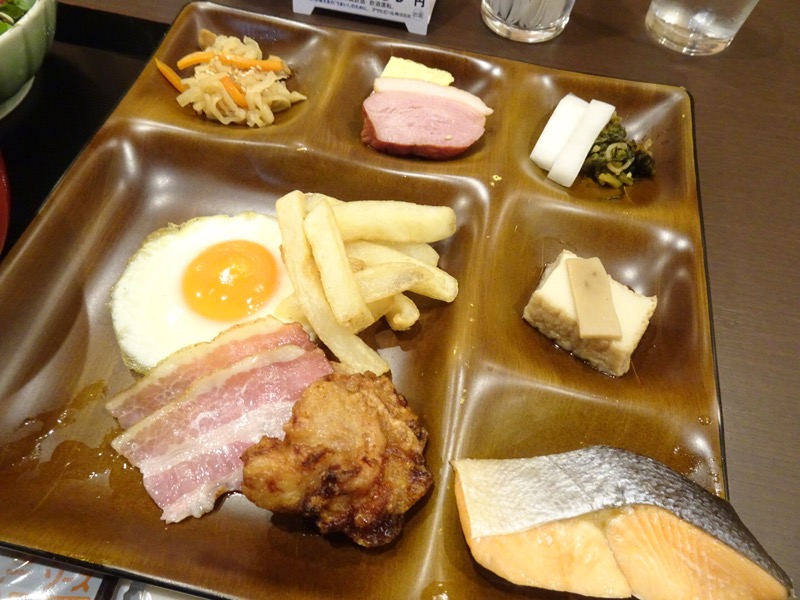 f:id:fromheartland:20201112113315j:plain