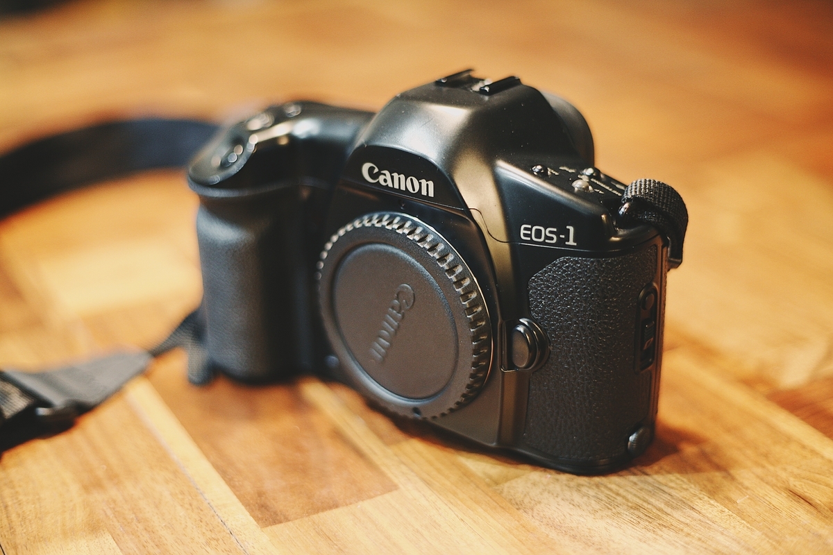 フィルムカメラ )Canon EOS-1が好き - 最近気になった日記的なモノ フィルムカメラ )Canon EOS-1が好き - 最近気になった日記的なモノ
