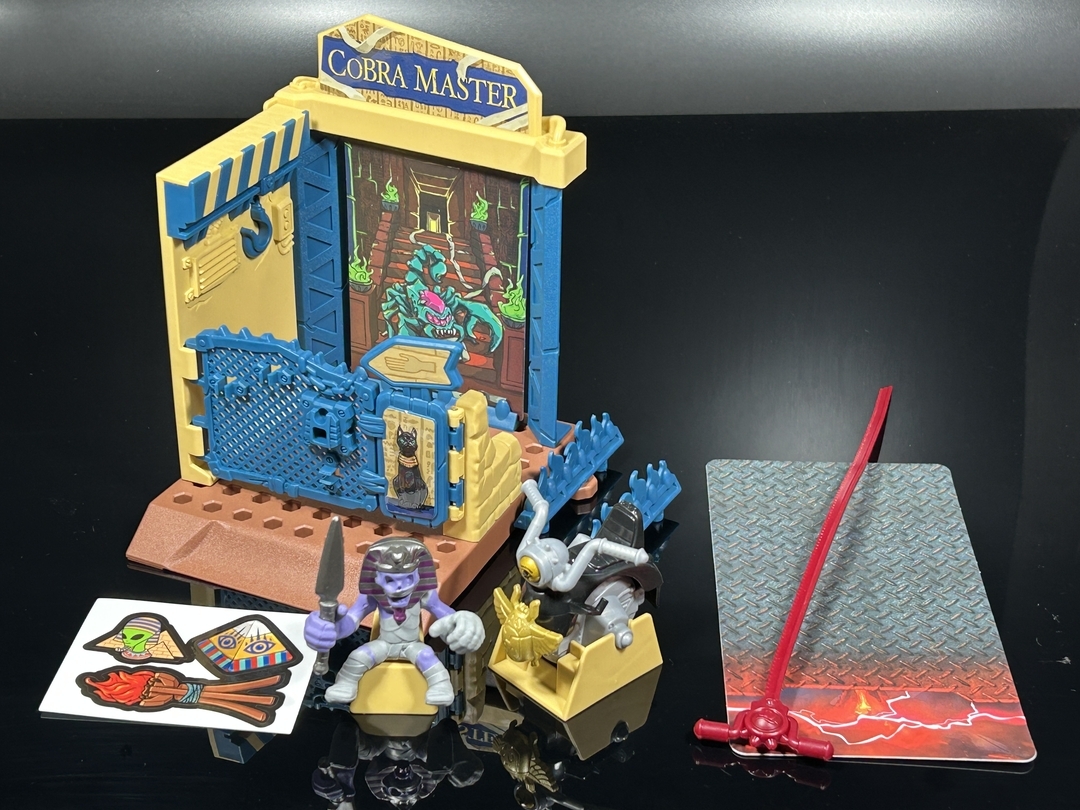 BANDAI モンスモト モンスターガレージセット02 コブラ・マスター