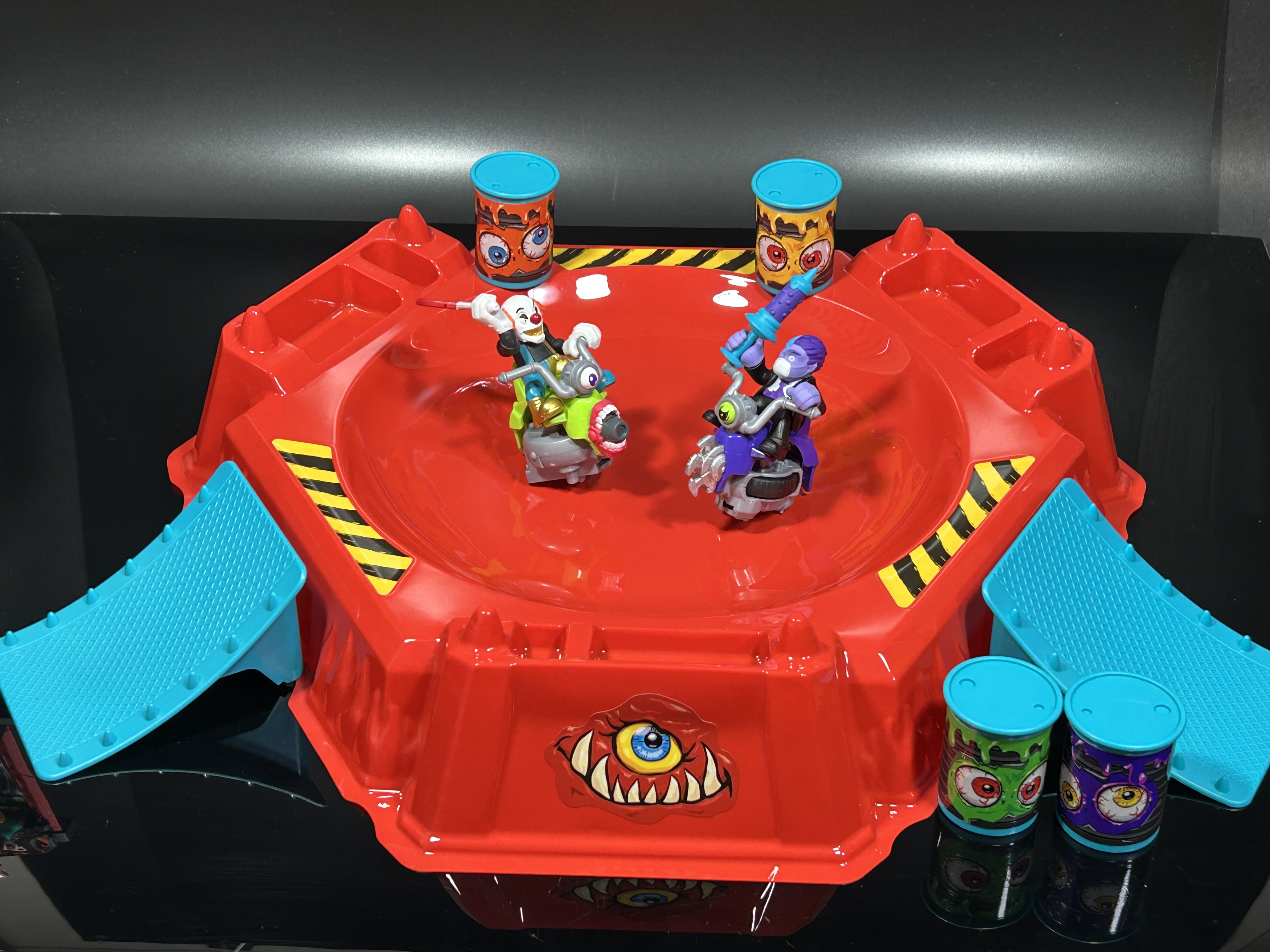 BANDAI モンスモト DXバトルアリーナセット02 - FTSブログ