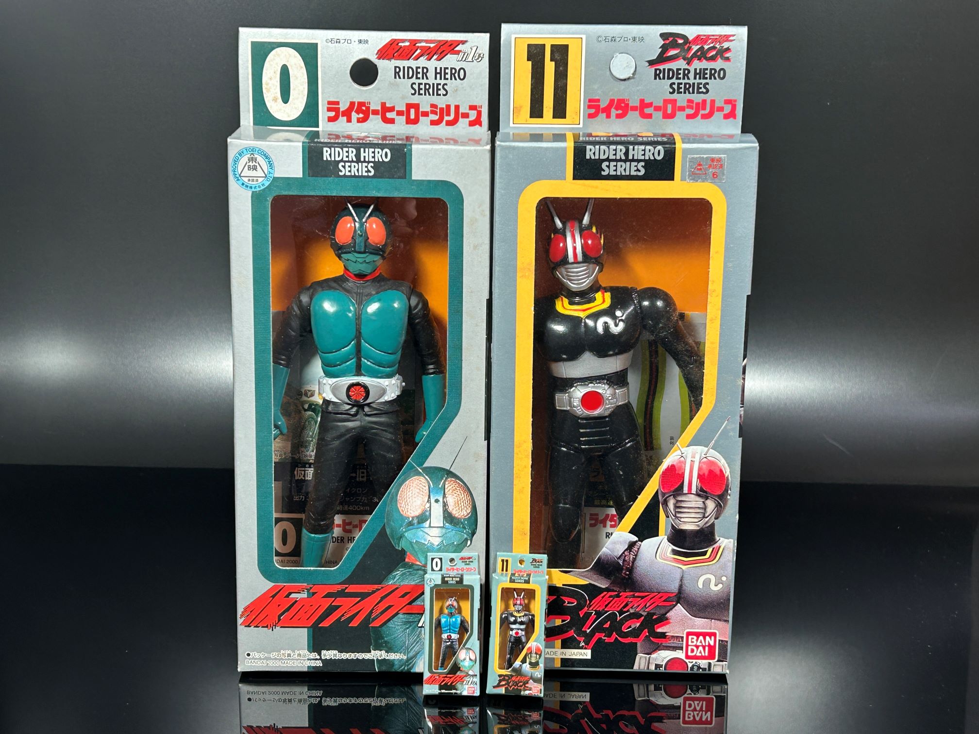 BANDAI 仮面ライダー ソフビパッケージチャーム＆チョコスナック - FTS