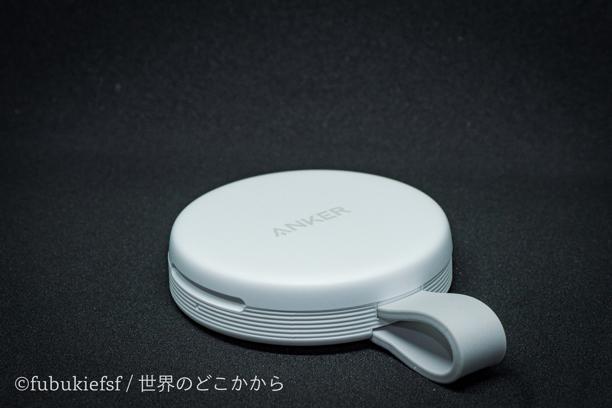 見た目はSDカードリーダーに見えない
