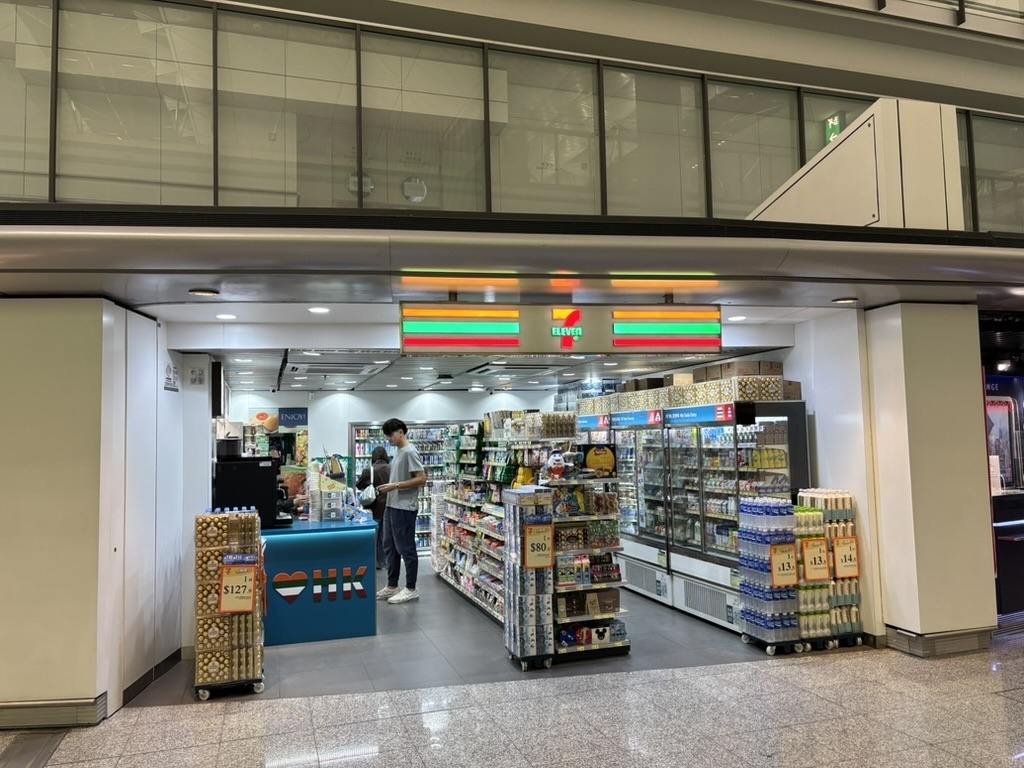 香港空港のセブンイレブン