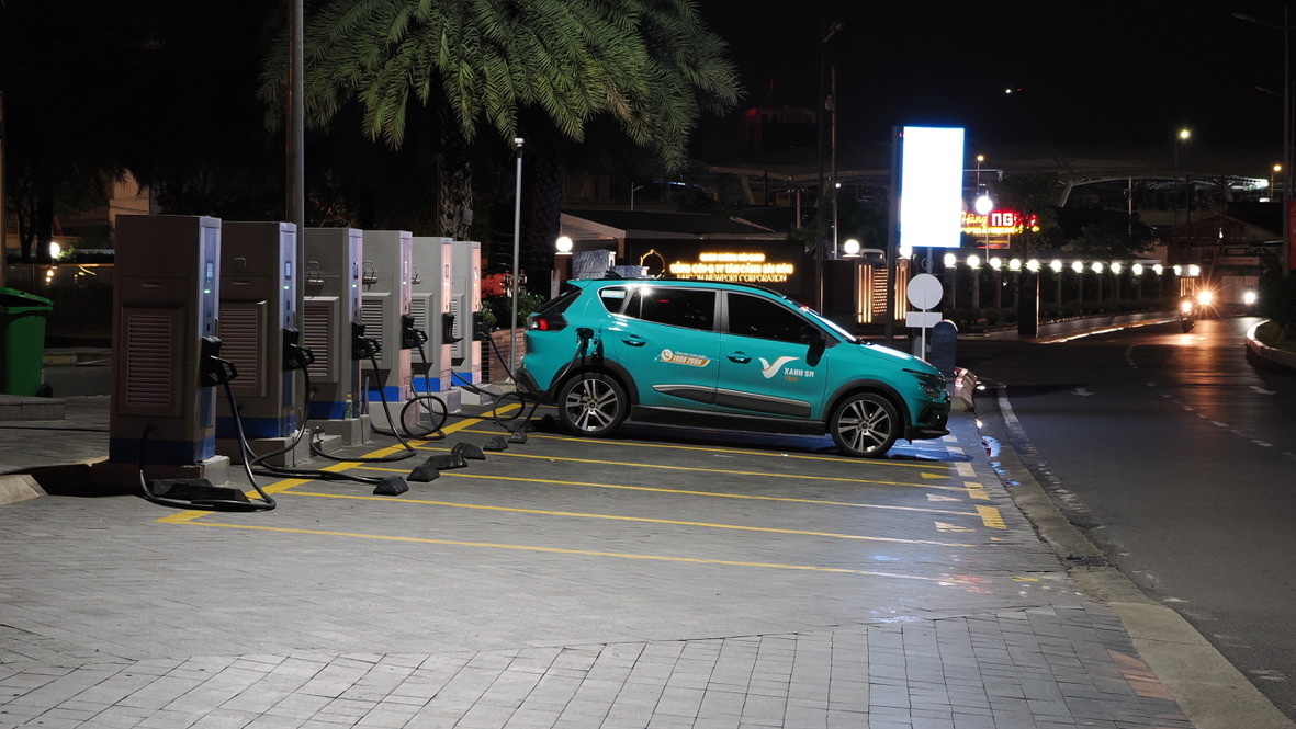 Xanh SMの電気自動車のタクシー