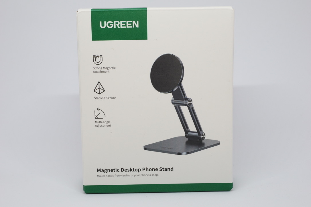 UGREEN卓上Magsafe対応スマホスタンドのパッケージ