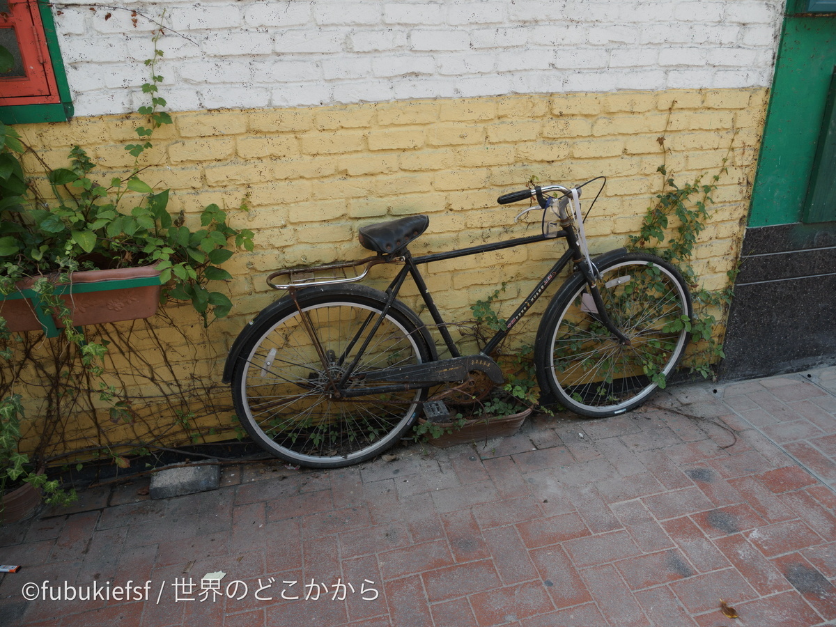 マカオにて ISO 200 12mm -0.3ev f5.6 1/125s