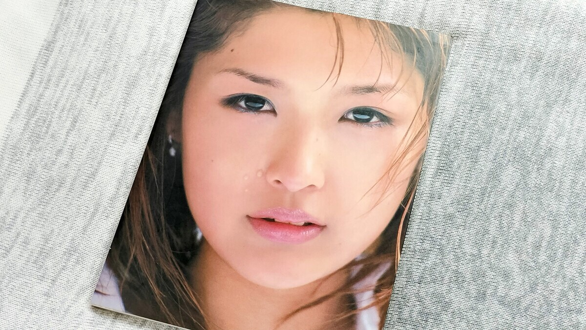 石川梨華ちゃんの1st写真集の表紙
