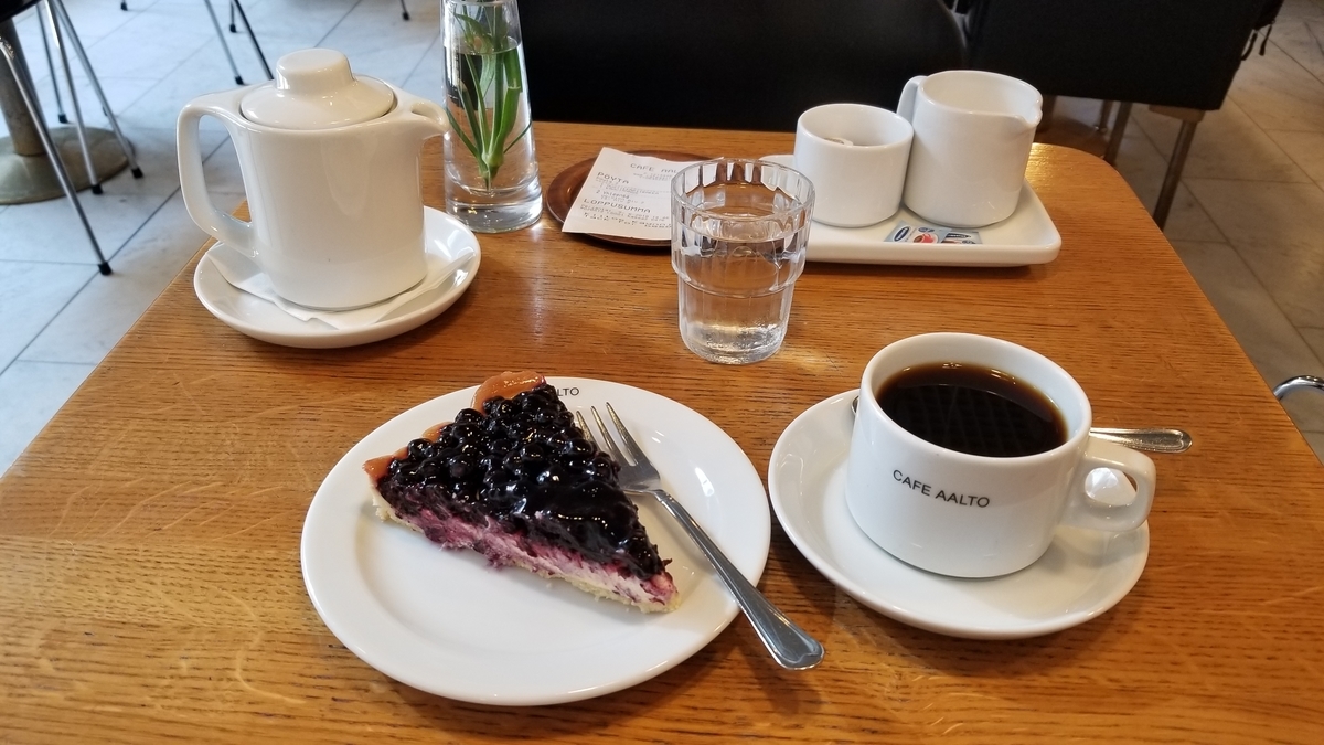 f:id:fuckingmacaron:20190609035834j:plain f:id:fuckingmacaron:20190609035834j:plain