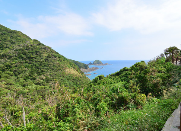 岬と海と島