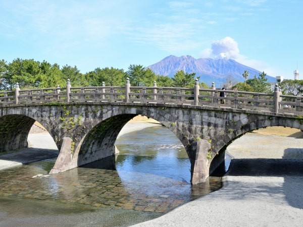 石橋と桜島