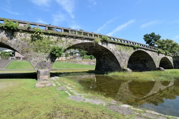 アーチの美しい石橋