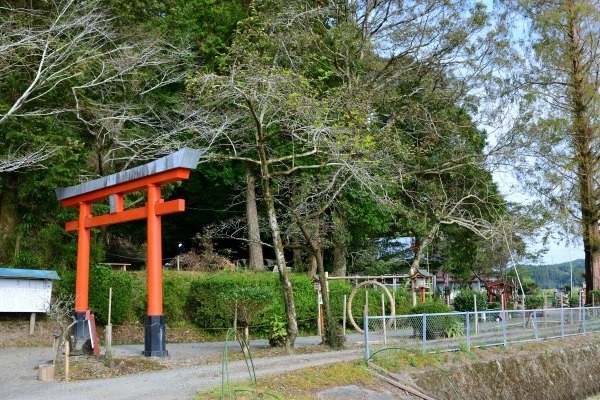 二の鳥居と参道