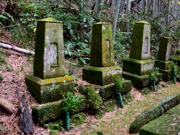 墓石