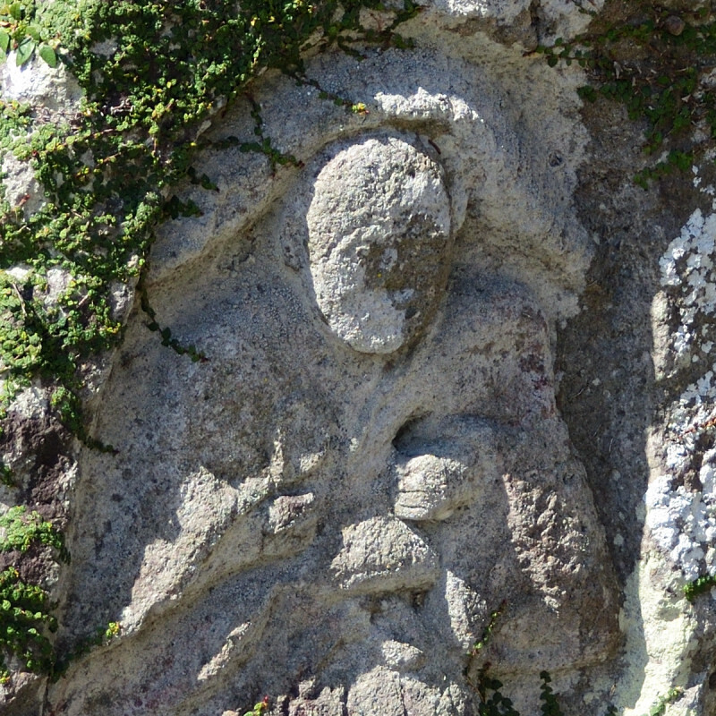 田の神像