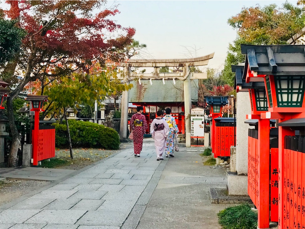 芸能人の聖地 車折神社 境内案内編 さくら そうだ 京都 行こう シリーズ ふじのさくら徒然
