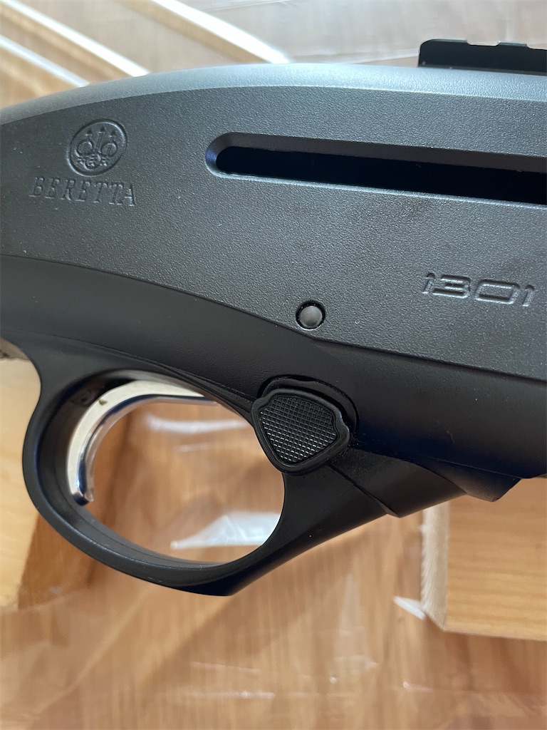 ベレッタ1301Comp、初の機関部を掃除してみた - シティボーイ