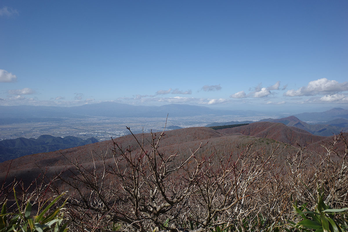 山形神室山頂からの光景