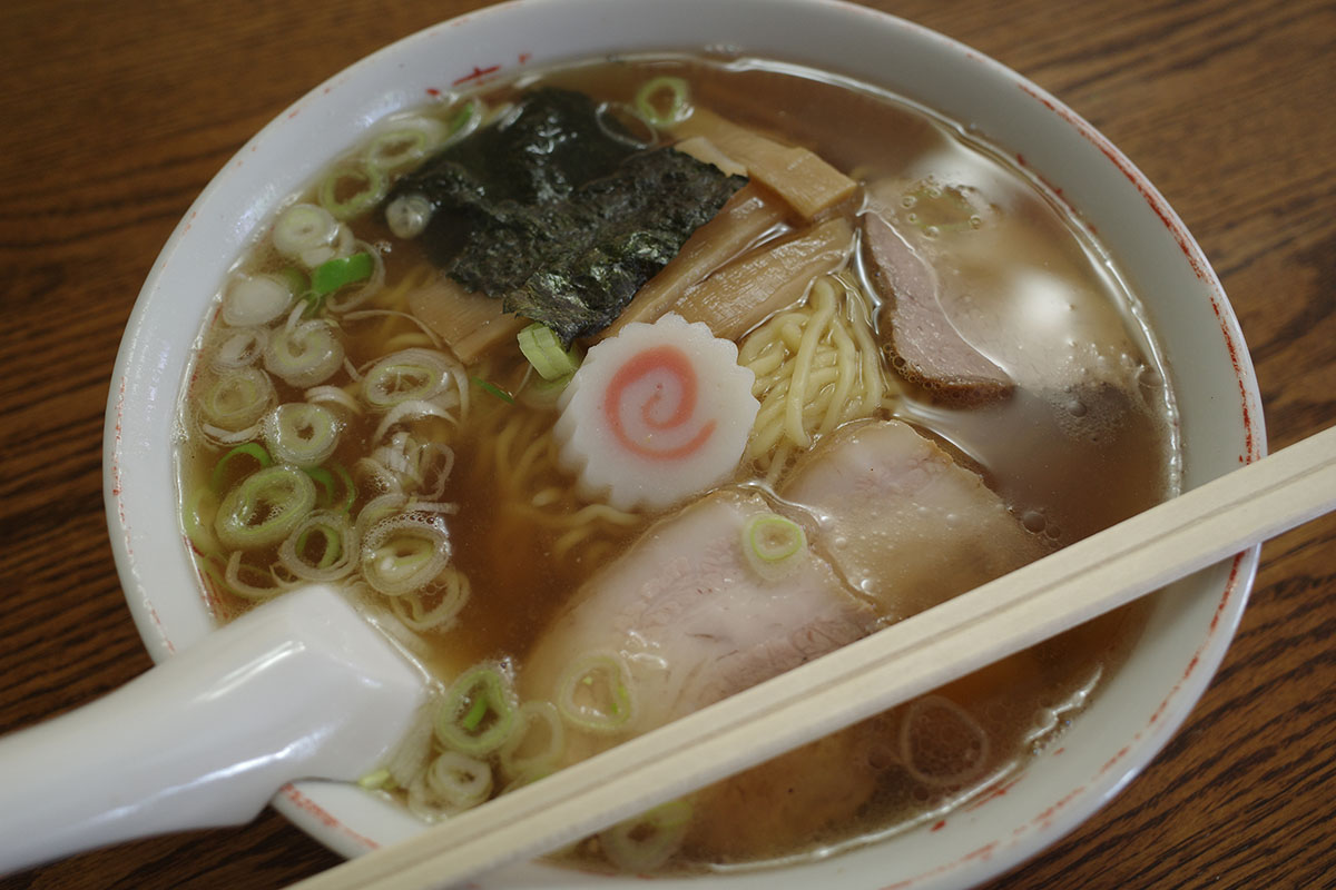 ますもと食堂さんの中華そば大盛り