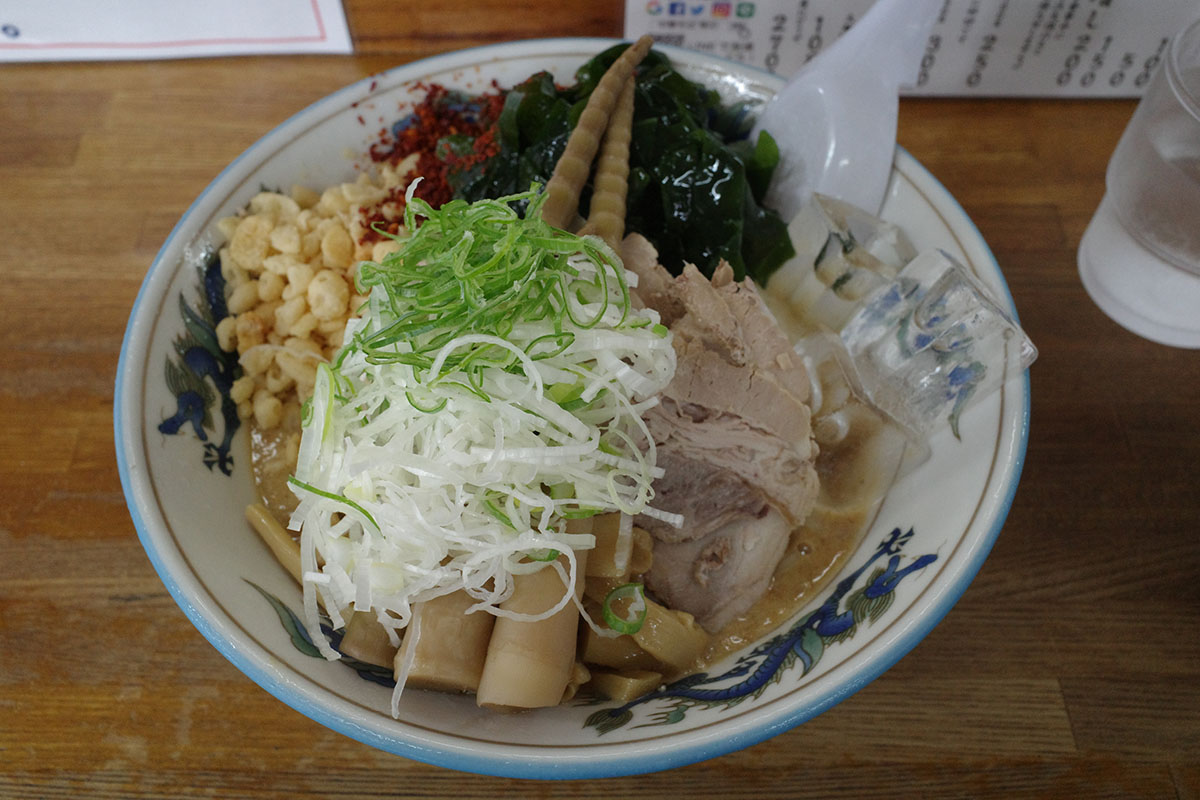 琴のさんの稲庭冷やがけ中華胡麻だれ大盛り