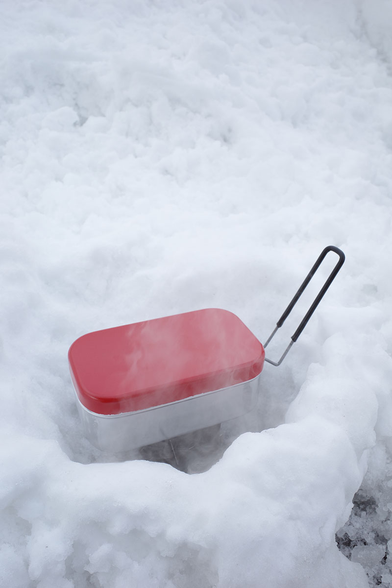 雪中炊飯中