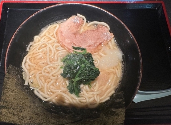 成田空港第1ターミナルで松戸富田さんと壱角家さんを比べてみた-5