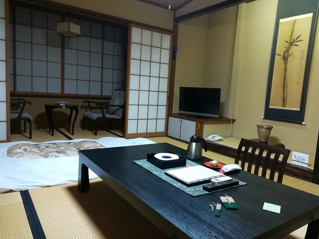f:id:fuku-fukurou:20190630005814j:plain f:id:fuku-fukurou:20190630005814j:plain