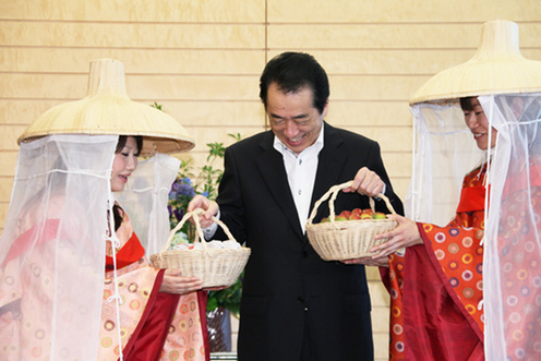 6月6日のできごと(何の日)【菅直人首相】梅娘が表敬訪問