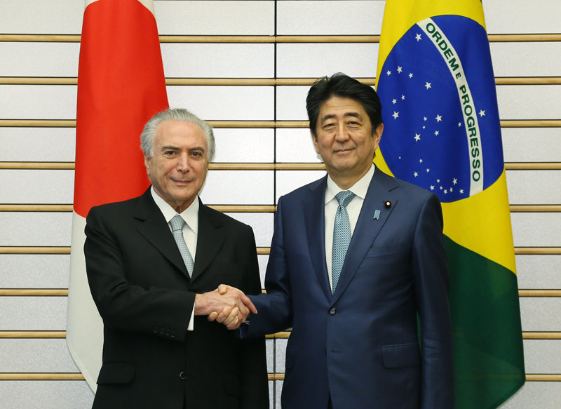 10月19日のできごと(何の日)【安倍晋三首相】ブラジル・テメル大統領と会談