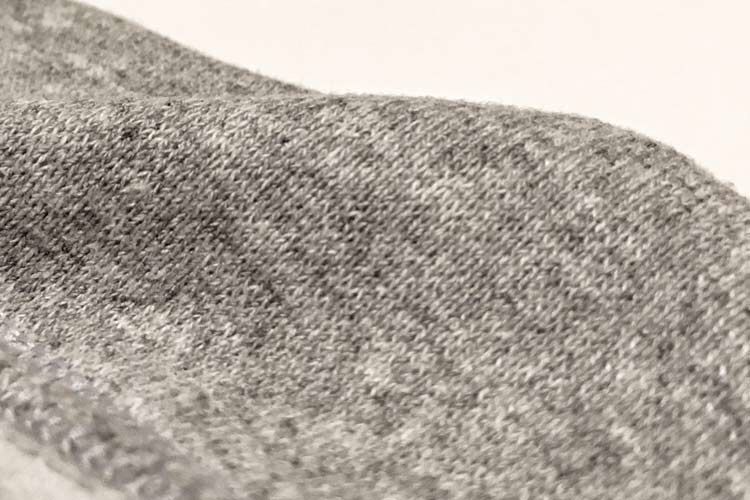 スウェットシャツと杢グレーには切っても切れない関係性がありました 服地パイセン