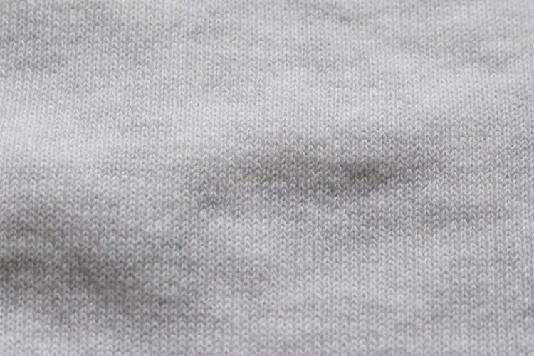 スウェットシャツと杢グレーには切っても切れない関係性がありました 服地パイセン