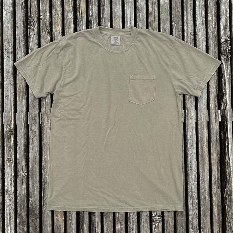 コンフォートカラーズのTシャツの置き撮り