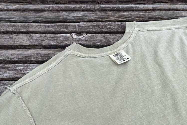コンフォートカラーズのTシャツは頑丈なタコバインダー始末