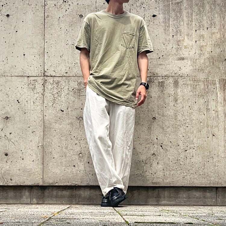 コンフォートカラーズTシャツのコーディネート