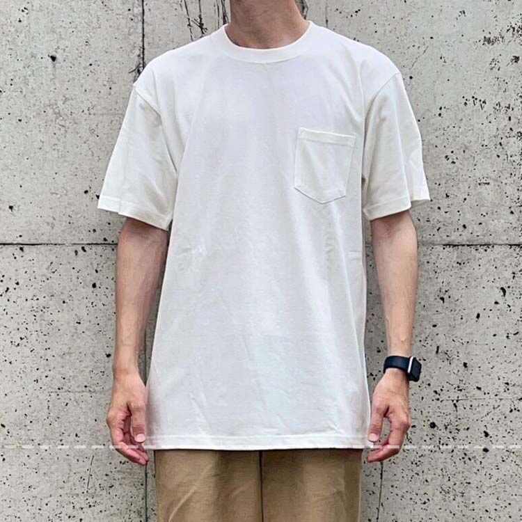 クロスステッチのTシャツ新品未使用のサイズ感（フロント）