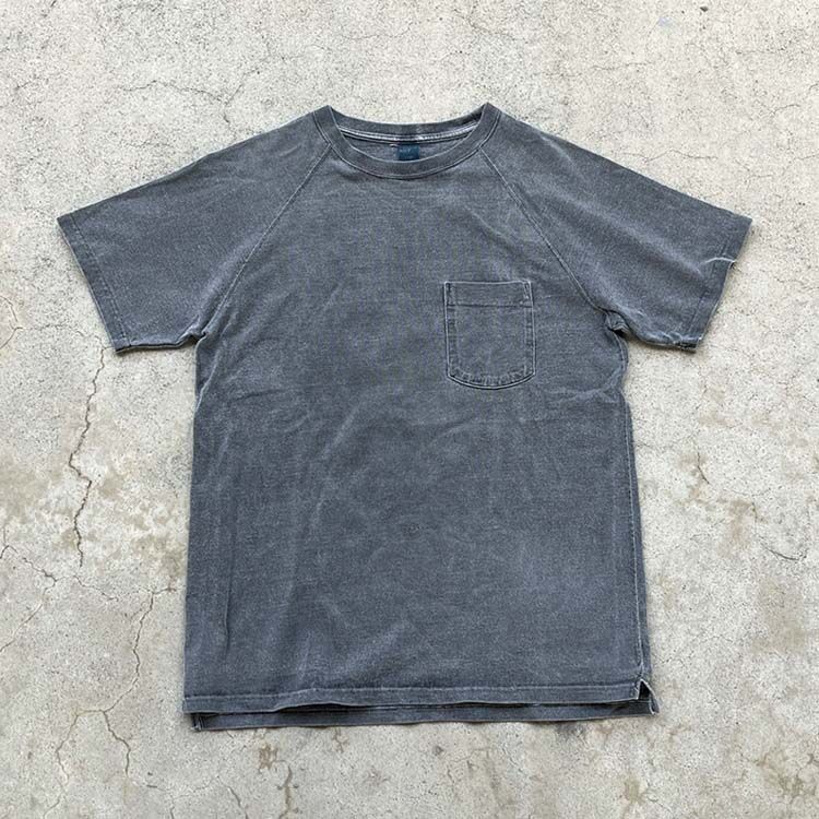 10年着ているグッドオンのピグメント染めTシャツ