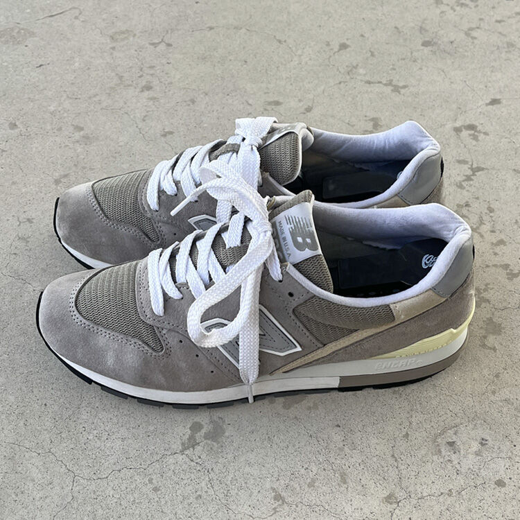 ニューバランス996を洗ってから干している