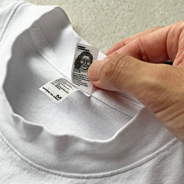 ロサンゼルスアパレルのTシャツのタグのデザイン