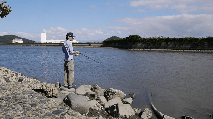 釣りをしています