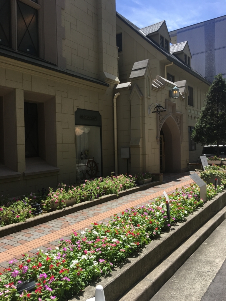 f:id:fukusuke33:20180817212754j:plain f:id:fukusuke33:20180817212754j:plain